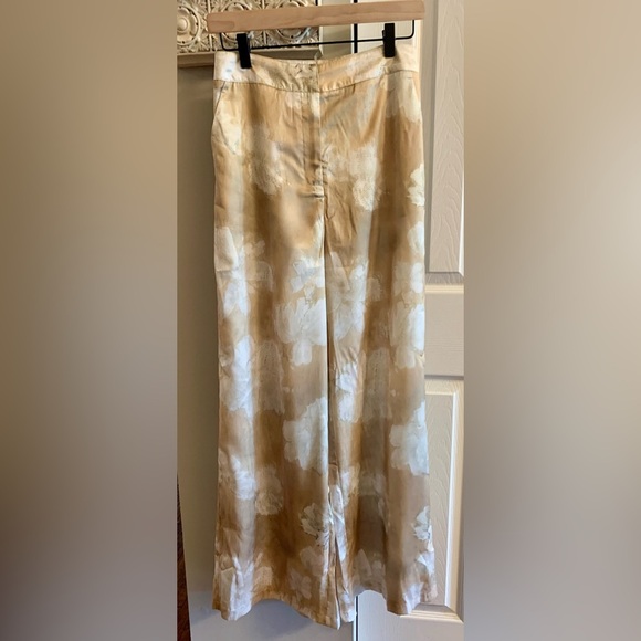 Commense Beige and White Patterned Pants - SZ Small - Picture 1 of 8